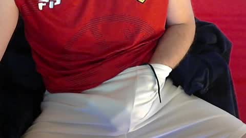 shyguy04_04_04 online show from 12/04/24, 12:41