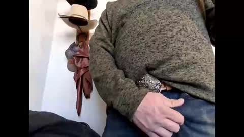 shyguycurious5 online show from 02/18/26, 04:47