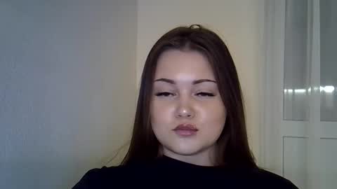 Snapshot of shynesssi chatting on 12/31/24, 03:45 shynesssi online show from 12/31/24, 03:45