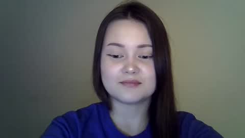 Snapshot of shynesssi chatting on 03/12/25, 11:44 shynesssi online show from 03/12/25, 11:44