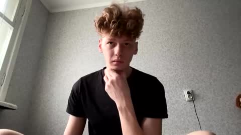 Snapshot of shyredstar chatting on 01/23/25, 11:15 Tom and Betty online show from 01/23/25, 11:15