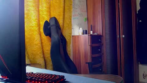 Tom and Betty online show from 02/03/26, 06:22