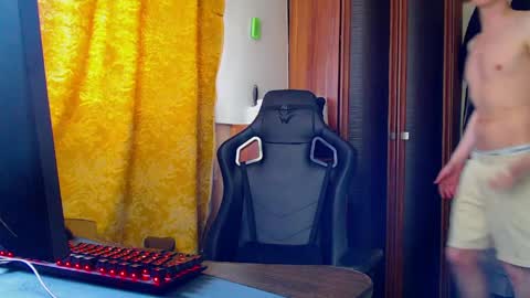 Tom and Betty online show from 03/29/26, 04:56