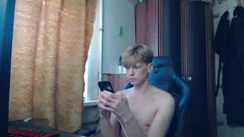 Tom and Betty online show from 03/31/26, 06:47