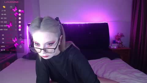 shysweetrish online show from 04/21/26, 02:15