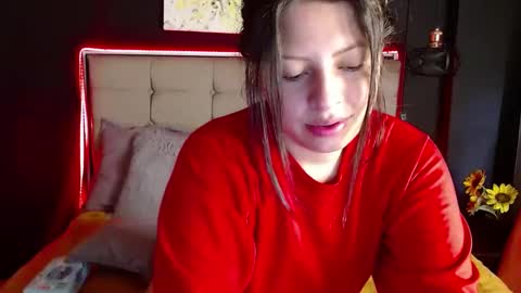 Snapshot of shyvibes_ chatting on 02/05/25, 06:26 CALL ME  CHARLOTTE online show from 02/05/25, 06:26