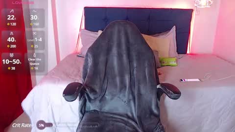 Snapshot of shyvibes_ chatting on 02/10/25, 07:38 CALL ME  CHARLOTTE online show from 02/10/25, 07:38