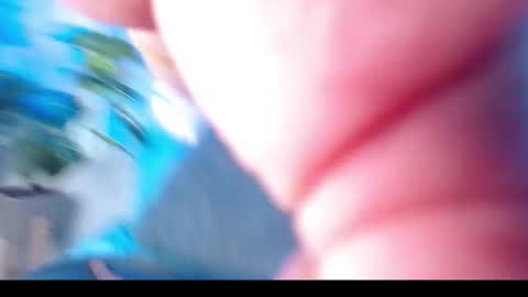 Snapshot of shyvibes_ chatting on 09/18/25, 07:05 CALL ME  CHARLOTTE online show from 09/18/25, 07:05