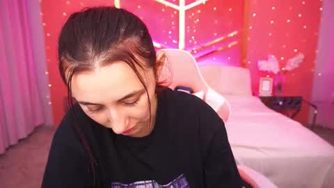 shyy_jany online show from 02/11/26, 03:39