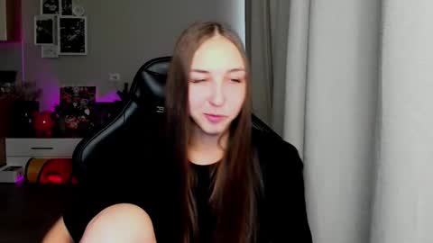 SIA online show from 09/25/25, 02:15