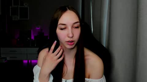 SIA online show from 05/18/26, 04:07