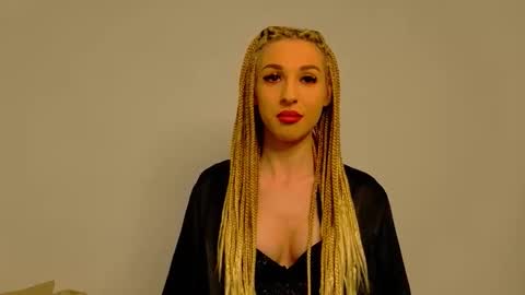 Anastasia online show from 12/22/25, 04:09