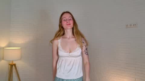 sia_sky online show from 06/04/26, 02:01