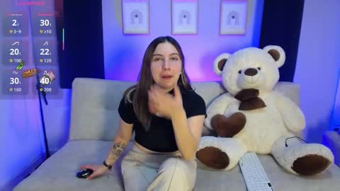 Sia online show from 11/10/25, 10:09