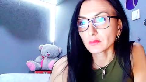 Siaconna online show from 02/19/26, 07:04