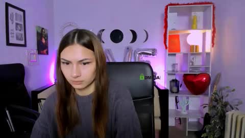 silicia online show from 02/06/26, 07:12