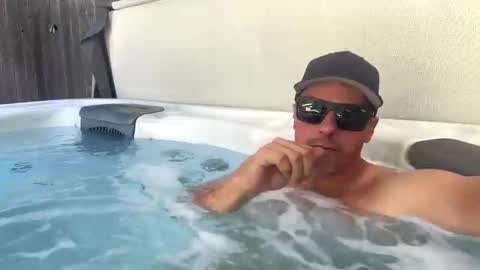 SideSnack online show from 10/21/25, 07:47