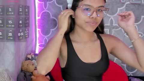 sidney_brownn online show from 04/29/26, 10:05
