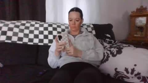 Mrs. St. Patrickk online show from 12/04/25, 07:11