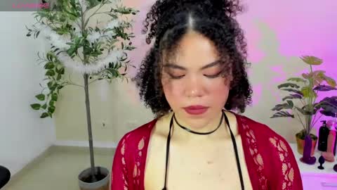 Vaiolet online show from 04/14/26, 03:18