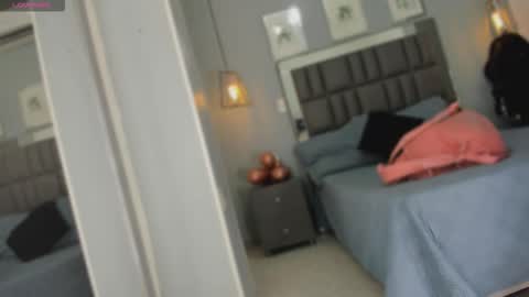 Keira online show from 10/19/25, 11:55