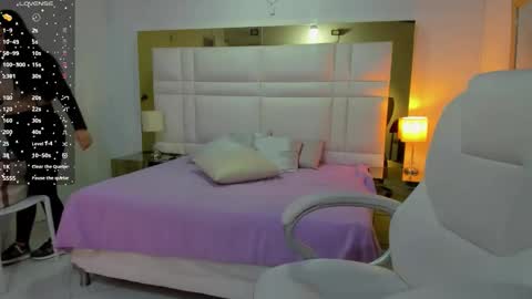 Sienna  online show from 01/09/26, 11:24