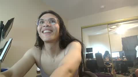 Nicole Zelaya Ferrati  Niky Ferrati online show from 02/10/25, 10:40