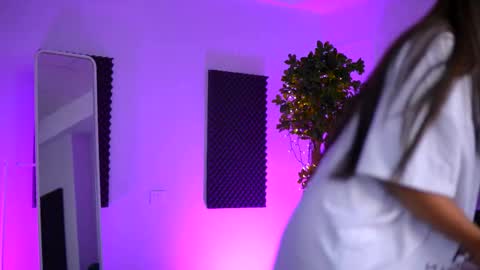 Sienna online show from 03/14/26, 12:21