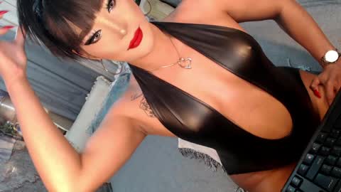 Sierrafina online show from 04/12/26, 04:50