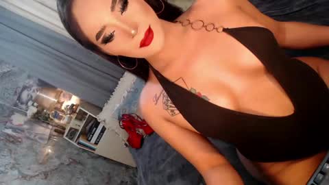 Sierrafina online show from 05/11/26, 03:07