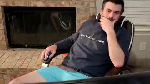 Snapshot of sigmaslayer chatting on 12/14/25, 11:26 sigmaslayer online show from 12/14/25, 11:26