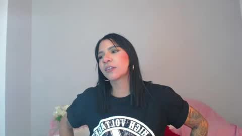 siirena online show from 09/08/25, 08:19