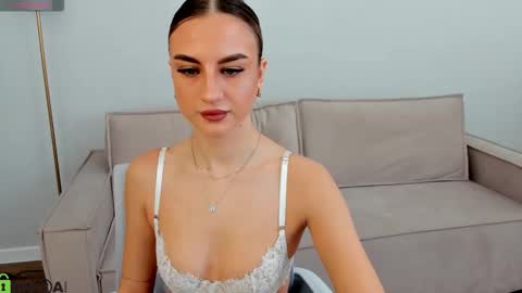 Silen online show from 03/25/26, 03:01