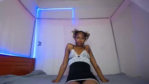 silent_lovie online show from 03/15/26, 09:04