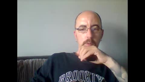Silent V online show from 10/05/25, 03:32