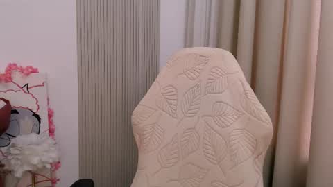 silk_ann online show from 06/17/26, 09:12