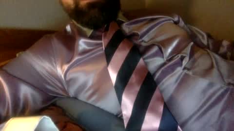 Snapshot of silktie chatting on 07/17/26, 09:19 satinsub online show from 07/17/26, 09:19
