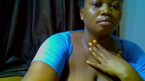 Snapshot of silky_caramel chatting on 10/02/25, 08:43 Caramel online show from 10/02/25, 08:43