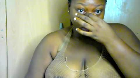 Snapshot of silky_caramel chatting on 01/15/26, 09:58 Caramel online show from 01/15/26, 09:58