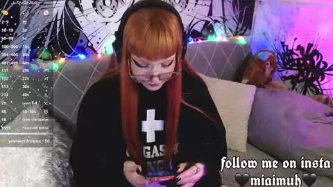 Mia online show from 02/02/26, 10:08