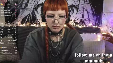 Mia online show from 02/26/26, 02:32