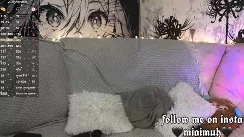 Mia online show from 04/15/26, 09:04