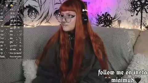 Mia online show from 04/24/26, 09:17