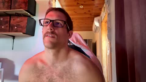 Silly Dilly Newfie online show from 05/05/26, 05:43