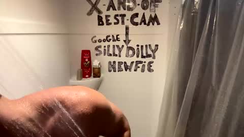 Snapshot of sillydillynewfie chatting on 07/03/26, 04:35 Silly Dilly Newfie online show from 07/03/26, 04:35