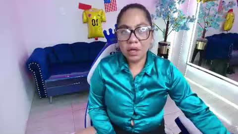 Snapshot of silvana_lane chatting on 06/24/26, 07:13 Silvana online show from 06/24/26, 07:13