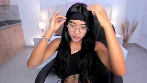 Silvana online show from 10/23/25, 07:01