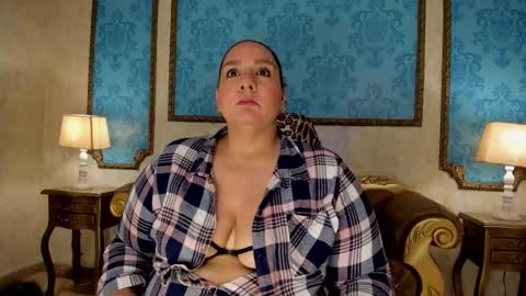 Snapshot of silvanabombshell chatting on 02/05/26, 12:21 SilvanaBombshel online show from 02/05/26, 12:21