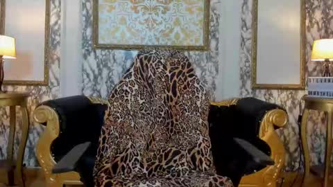 Snapshot of silvanabombshell chatting on 02/25/26, 12:15 SilvanaBombshel online show from 02/25/26, 12:15