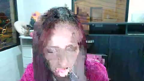 Snapshot of silvanaroberts_ chatting on 09/28/25, 11:32 Rouse online show from 09/28/25, 11:32